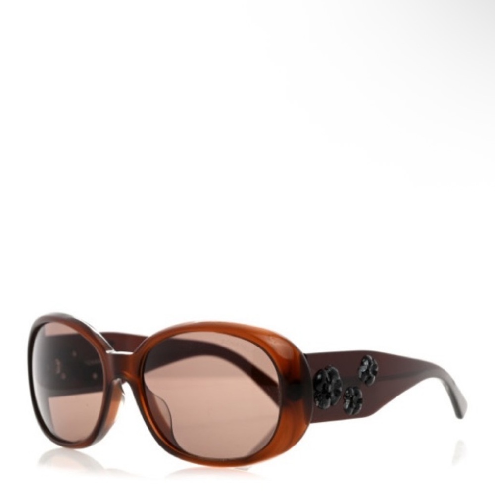 Chanel 5113 538/73 Sunglasses Transparent Brown with Black Camellia Flowers - Picture 9 of 16